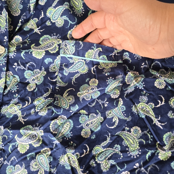 Victoria Secrets Paisley Patterned Pyjama Set - Picture 6 of 15